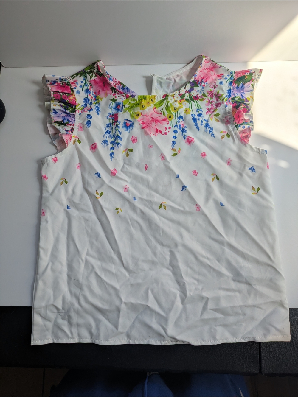 Floral Ruffle-Sleeve Girl’s Top in White